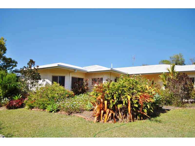 10 Palm Close, Mareeba QLD 4880