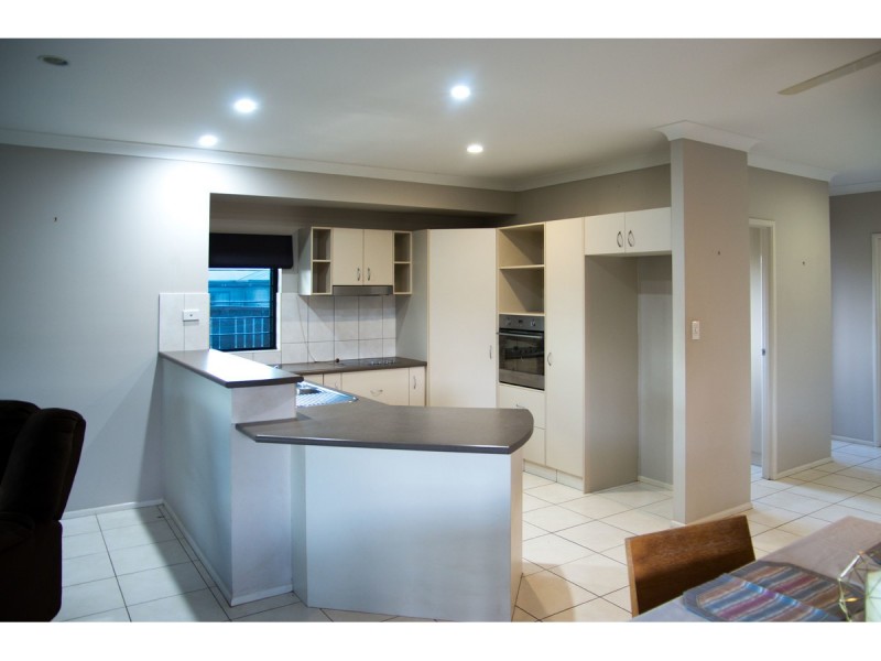 15 Godwin Drive, Mareeba QLD 4880