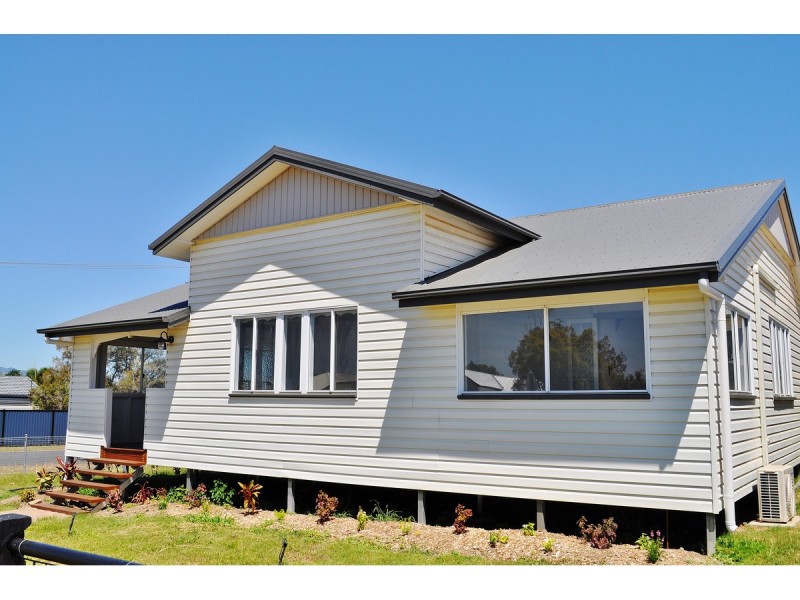 26 Herberton Street, Mareeba QLD 4880