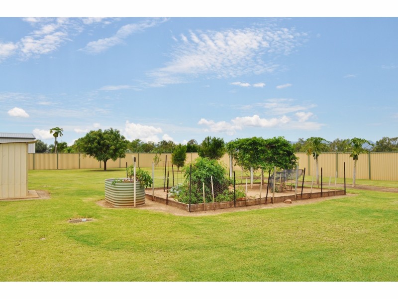 12 Riverlands Drive, Mareeba QLD 4880