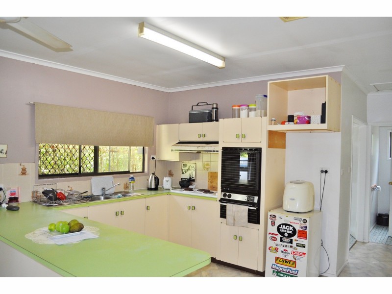 11 Riverview Close, Mareeba QLD 4880