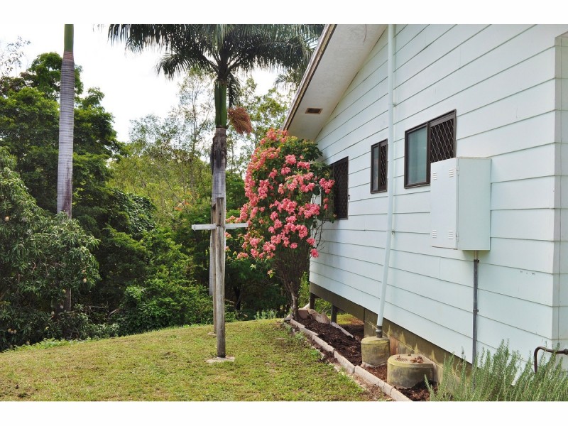 11 Riverview Close, Mareeba QLD 4880