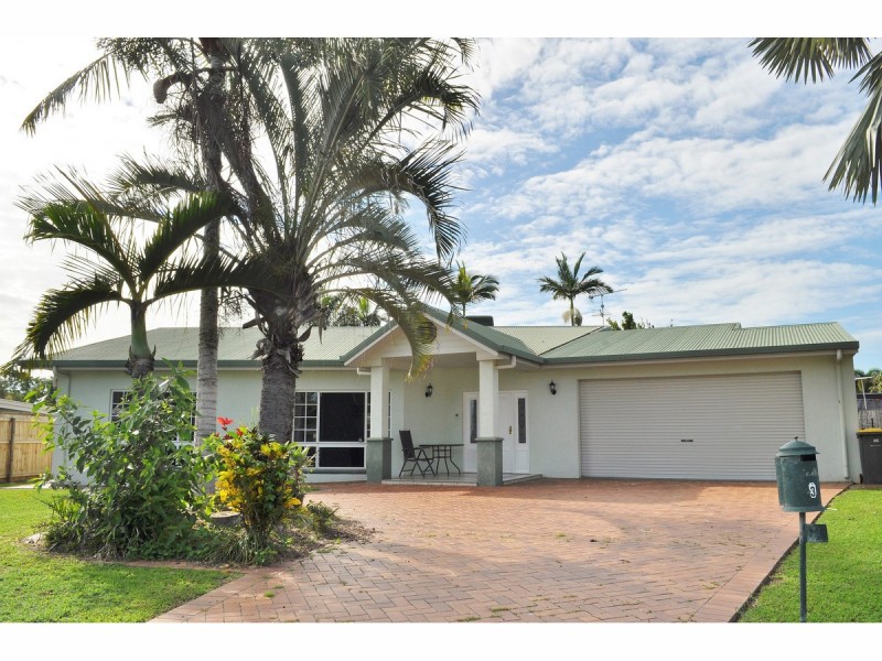 3 Mountainview Close, Mareeba QLD 4880