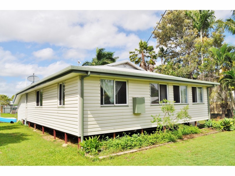 16 Dickson Street, Mareeba QLD 4880