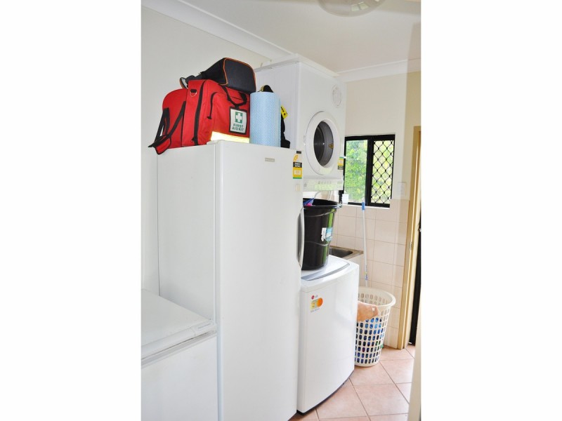 6 Debel Close, Mareeba QLD 4880
