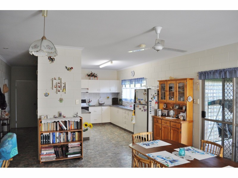 18 Cassia Street, Walkamin QLD 4872