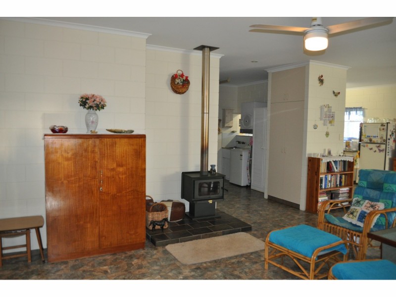 18 Cassia Street, Walkamin QLD 4872