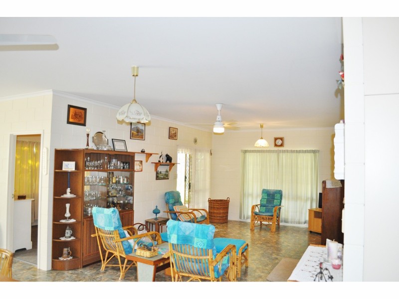 18 Cassia Street, Walkamin QLD 4872