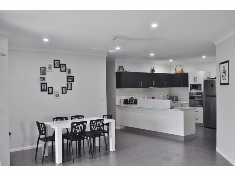26 Karobean Drive, Mareeba QLD 4880