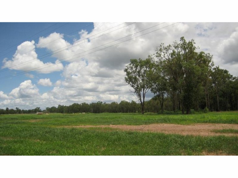 6 Amaroo Drive, Mareeba QLD 4880