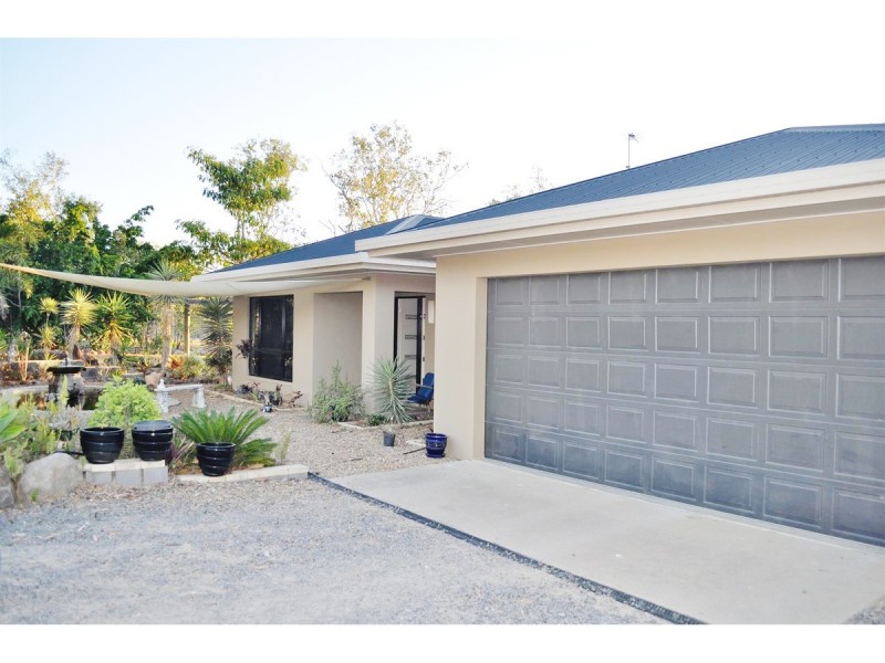 63 Rozel Close, Mareeba QLD 4880