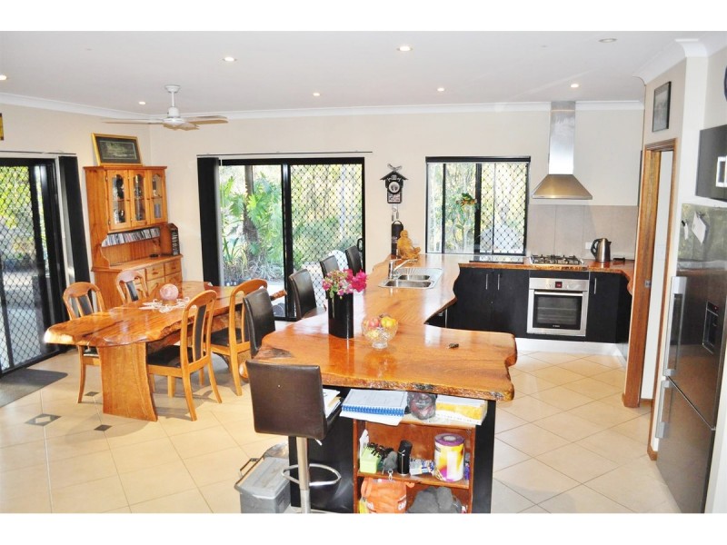 63 Rozel Close, Mareeba QLD 4880