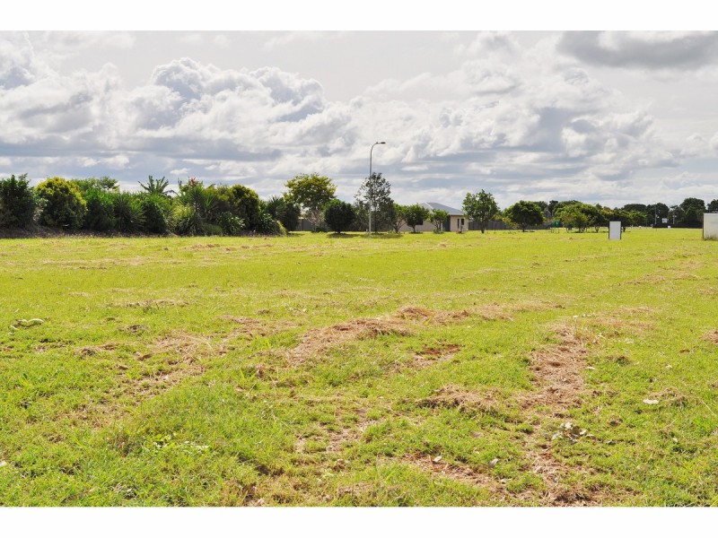 20 Parklands, Mareeba QLD 4880