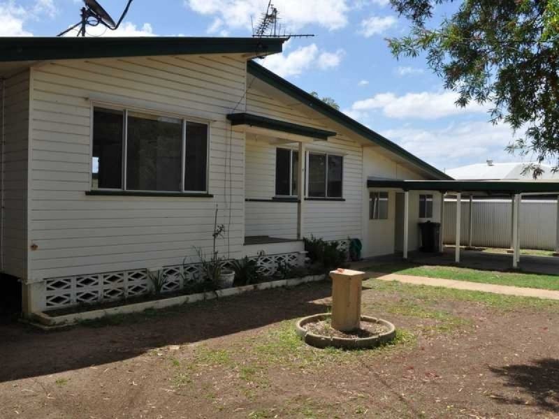 4 Jebreen Street, Mareeba QLD 4880