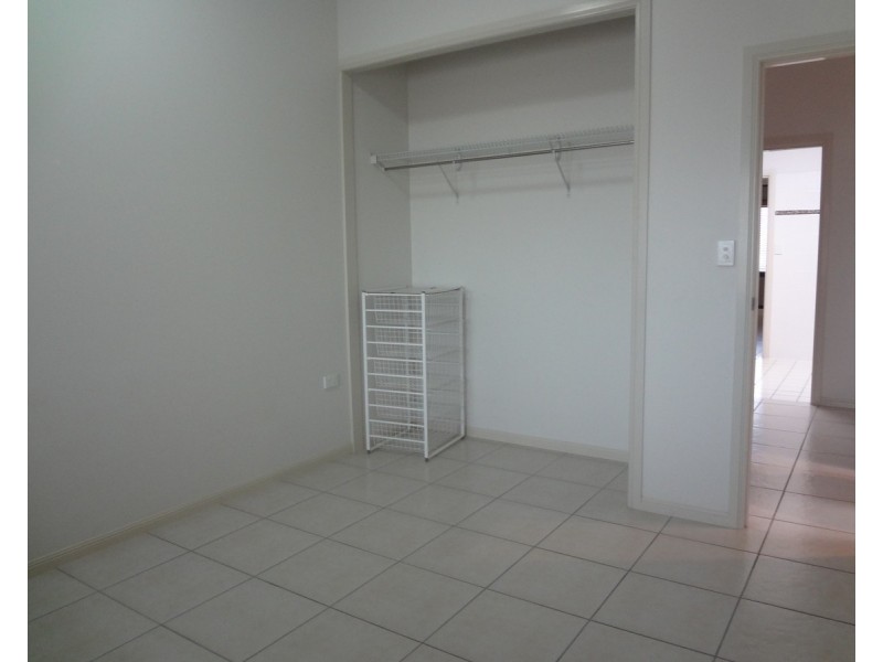 2 & 3/11 Middlemiss Street, Mareeba QLD 4880