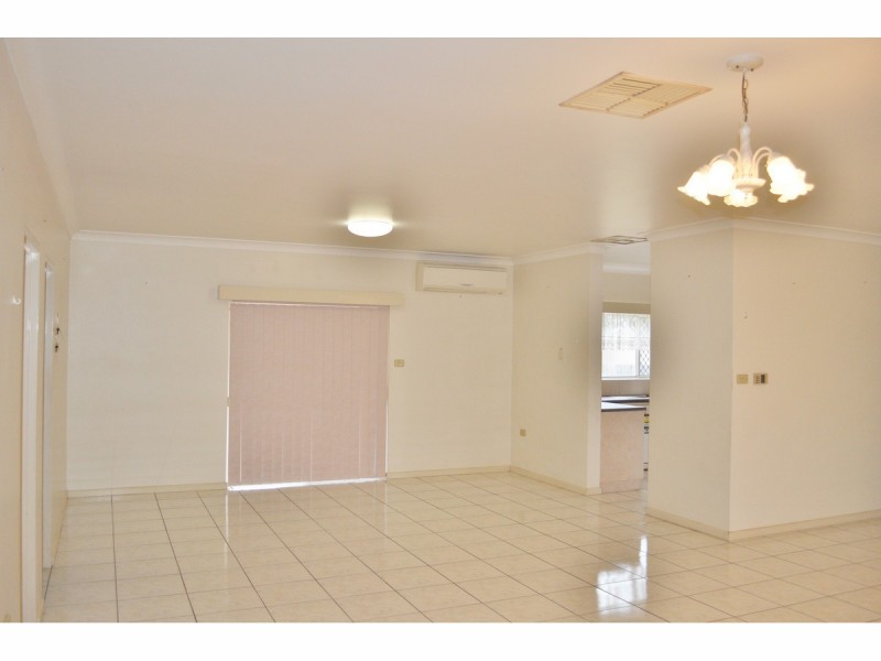 4 Mountain View Close, Mareeba QLD 4880