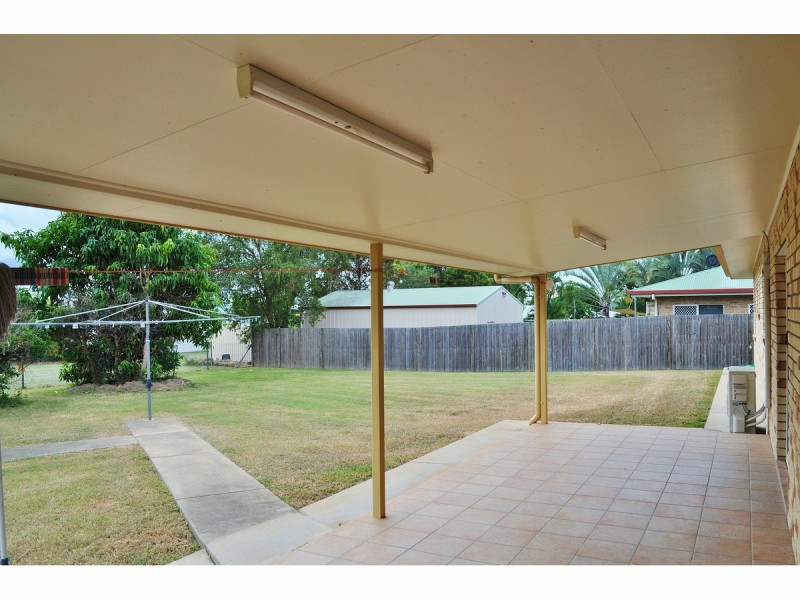 4 Mountain View Close, Mareeba QLD 4880