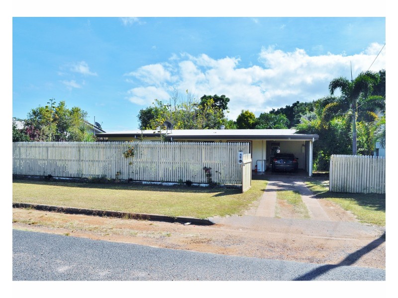12 Brown Street, Mareeba QLD 4880