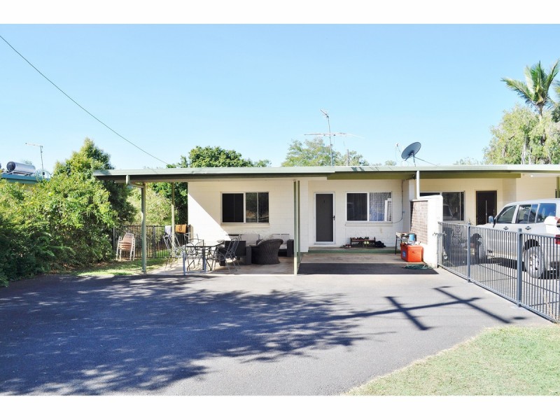 31 Martin Avenue, Mareeba QLD 4880