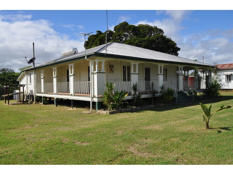 75 Walsh Street, Mareeba QLD 4880
