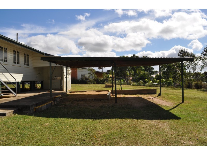 75 Walsh Street, Mareeba QLD 4880