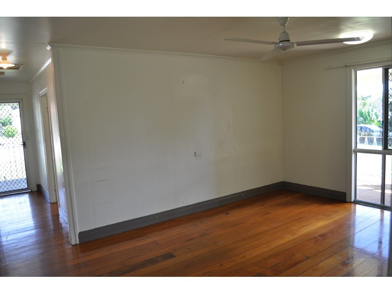 75 Walsh Street, Mareeba QLD 4880