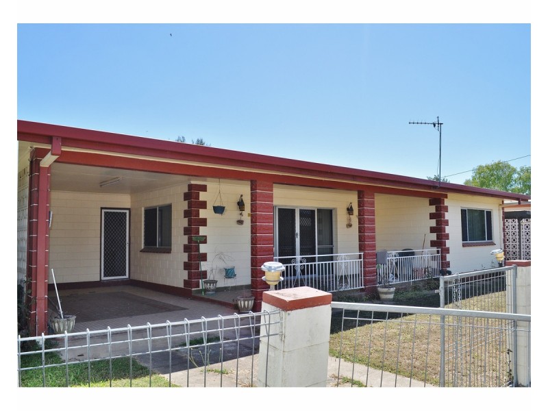 26 Royes Street, Mareeba QLD 4880