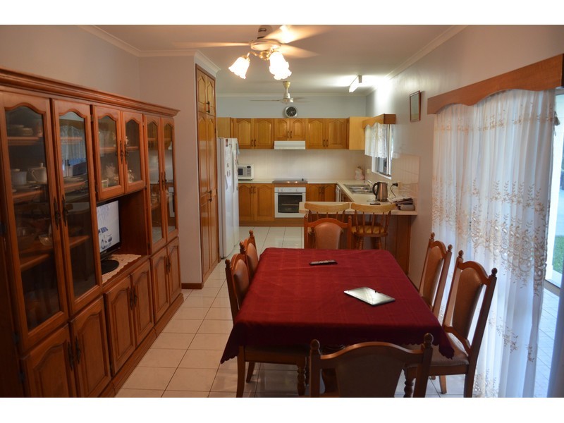 92 McGrath Road, Mareeba QLD 4880