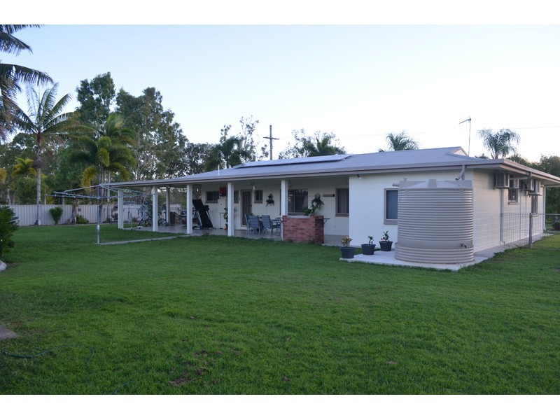 92 McGrath Road, Mareeba QLD 4880