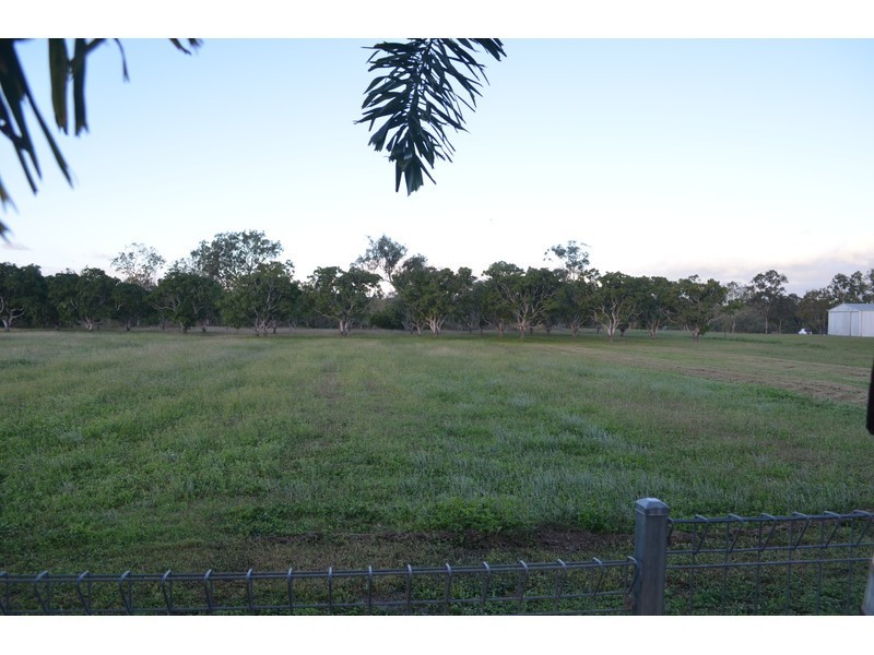 92 McGrath Road, Mareeba QLD 4880