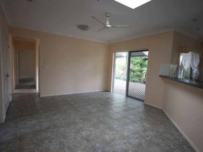 7 Debel Close, Mareeba QLD 4880