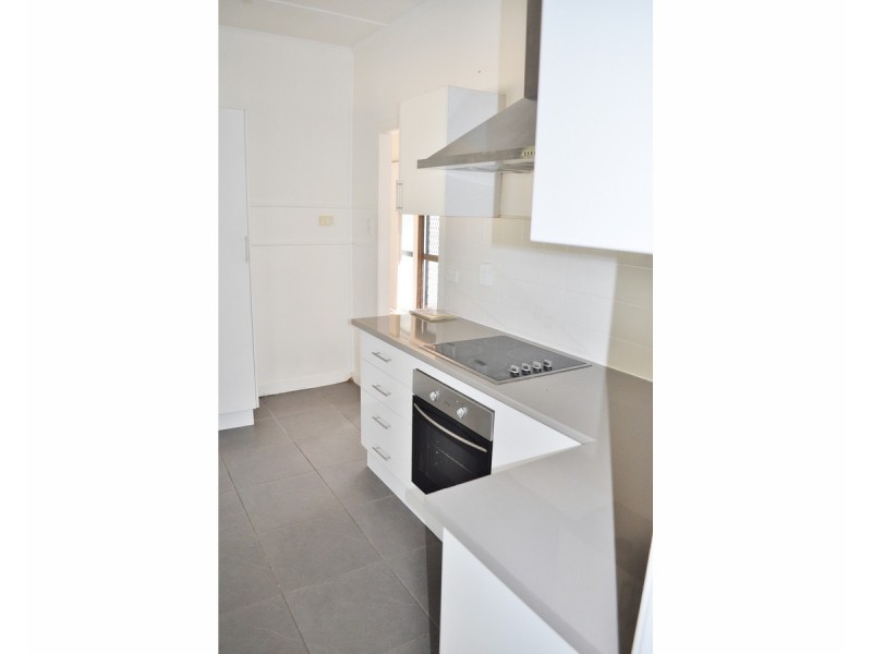 65 Mason Street, Mareeba QLD 4880