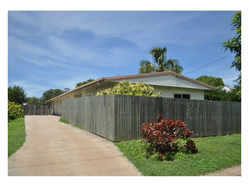 1/20 Kenneally Road, Mareeba QLD 4880