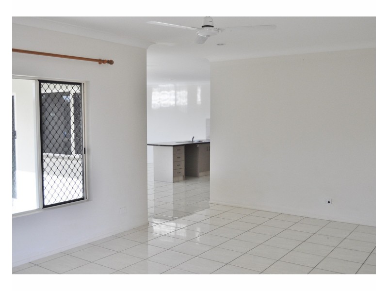 38 Jacana Close, Mareeba QLD 4880