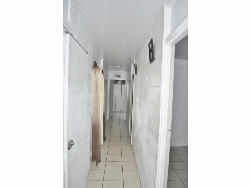 14 Lannoy Street, Mareeba QLD 4880