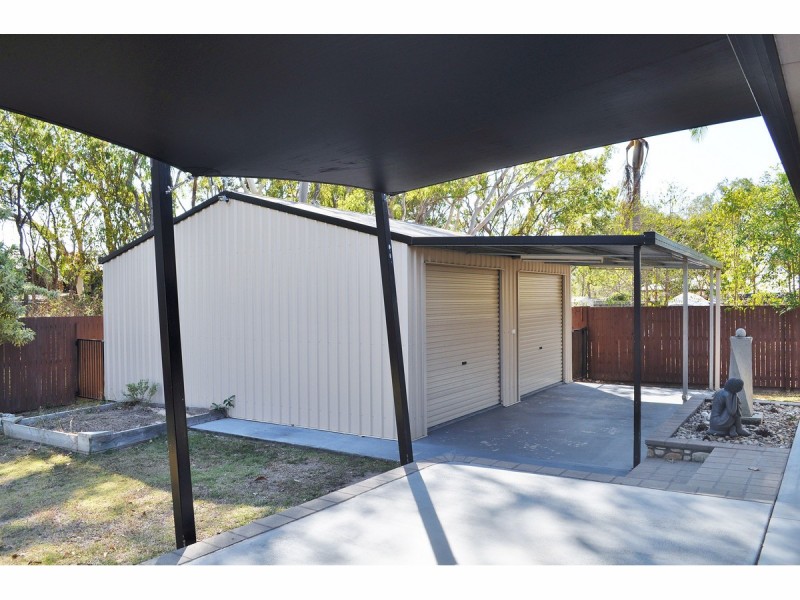 8 River Drive, Mareeba QLD 4880