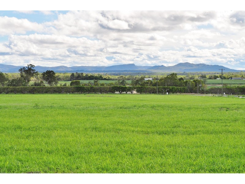 5 Bellevue Drive, Mareeba QLD 4880