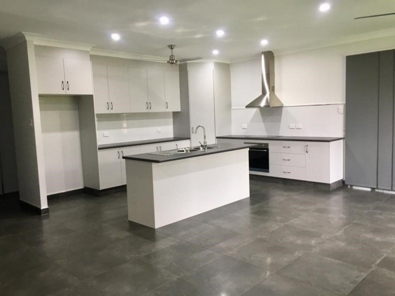 10 Janalli, Mareeba QLD 4880