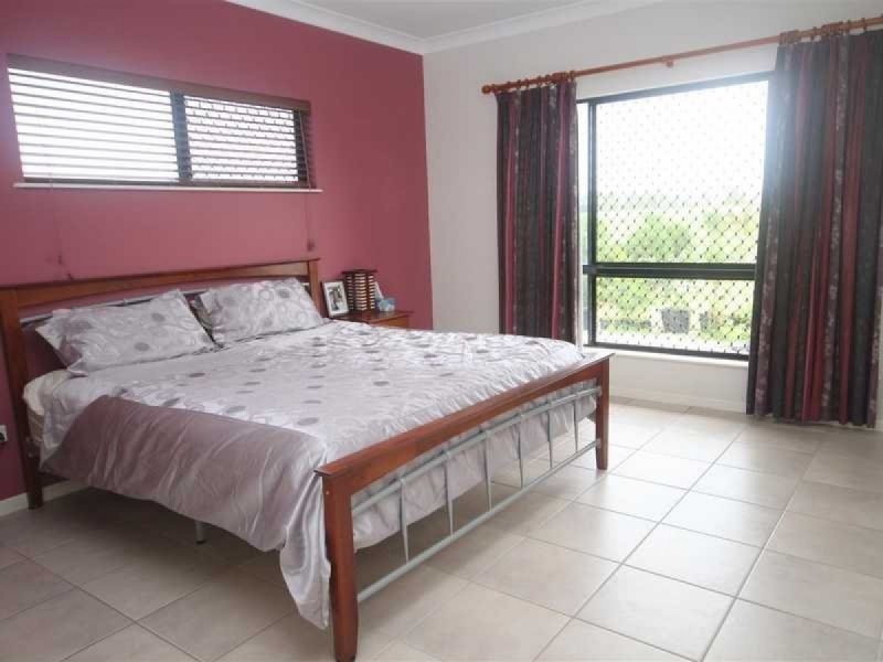 27 Jacinta Crescent, Mareeba QLD 4880