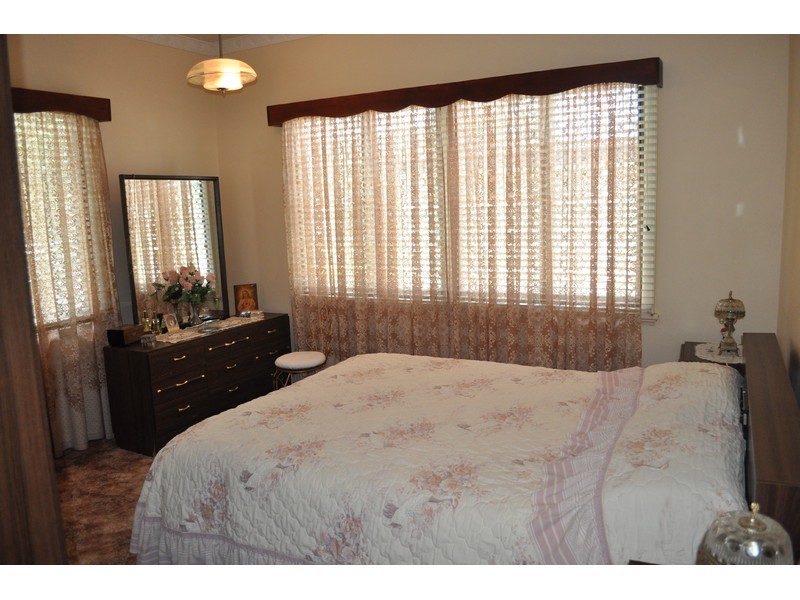 225 Walsh Street, Mareeba QLD 4880