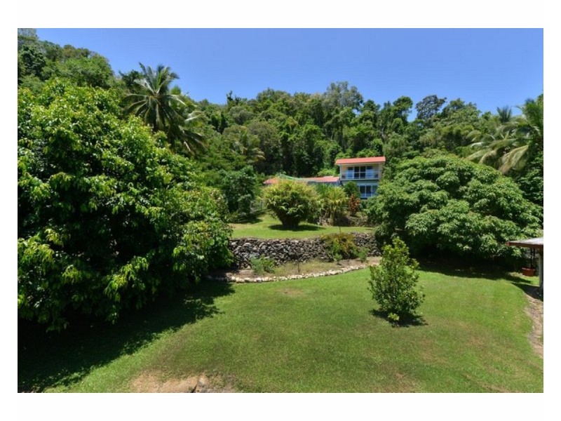 1297 Mossman-Daintree Road, Rocky Point QLD 4873
