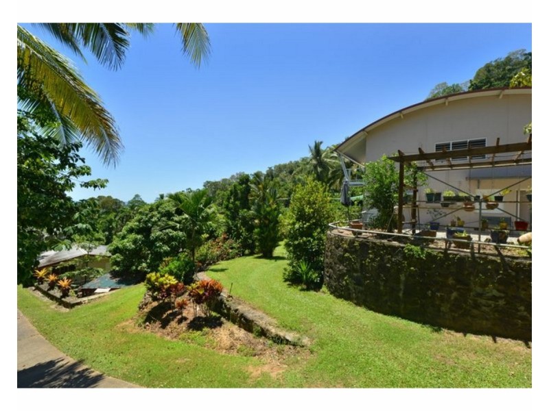 1297 Mossman-Daintree Road, Rocky Point QLD 4873