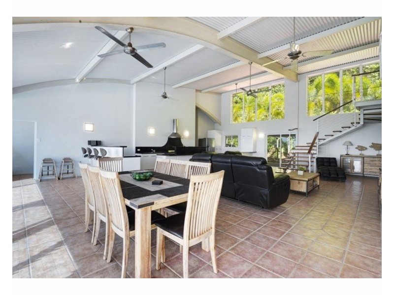 1297 Mossman-Daintree Road, Rocky Point QLD 4873