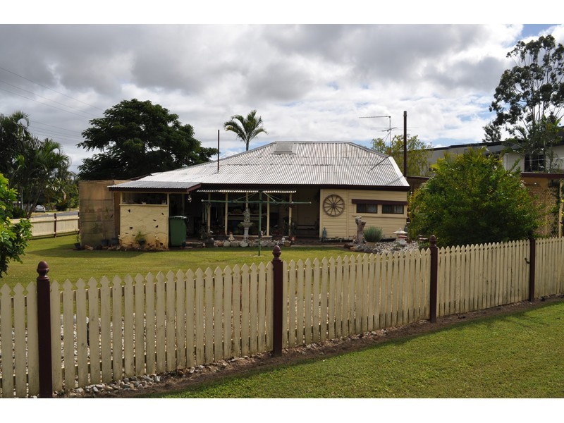 119 Mason Street, Mareeba QLD 4880