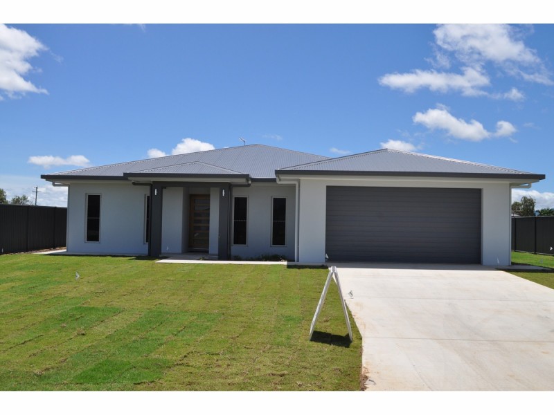 6 Moondani Avenue, Mareeba QLD 4880