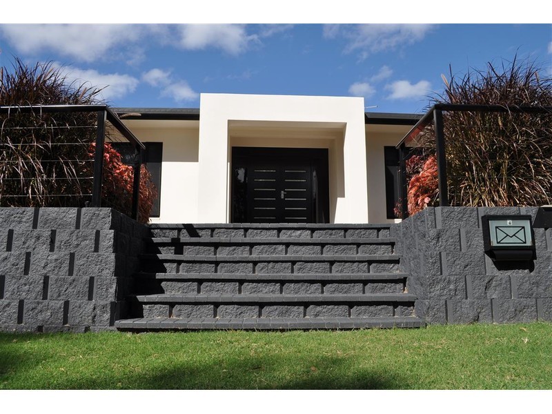 2 Antonio Drive, Mareeba QLD 4880