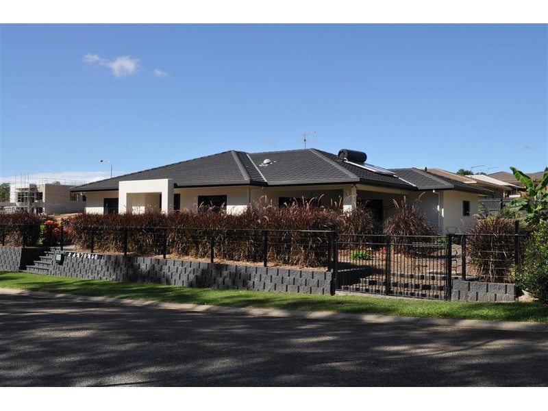 2 Antonio Drive, Mareeba QLD 4880