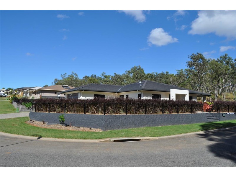 2 Antonio Drive, Mareeba QLD 4880