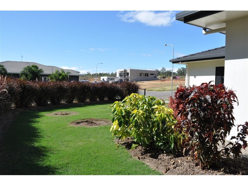 2 Antonio Drive, Mareeba QLD 4880