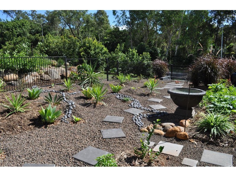 2 Antonio Drive, Mareeba QLD 4880